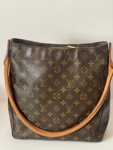 Louis Vuitton Looping GM Bag (B+)