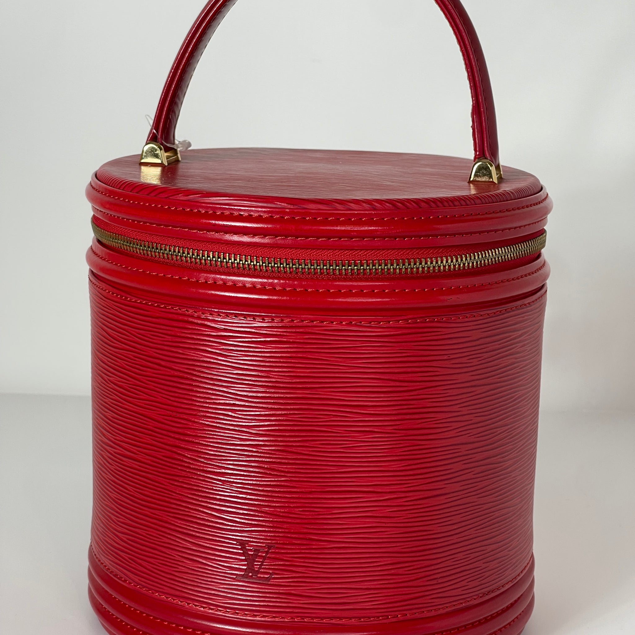 Louis Vuitton Vanity Cannes Epi Buccket Bag (B+)